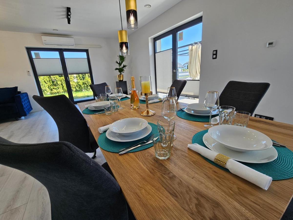 Ferienhaus Komfortowy Dom Z Jacuzzi Blisko Trojmiasta