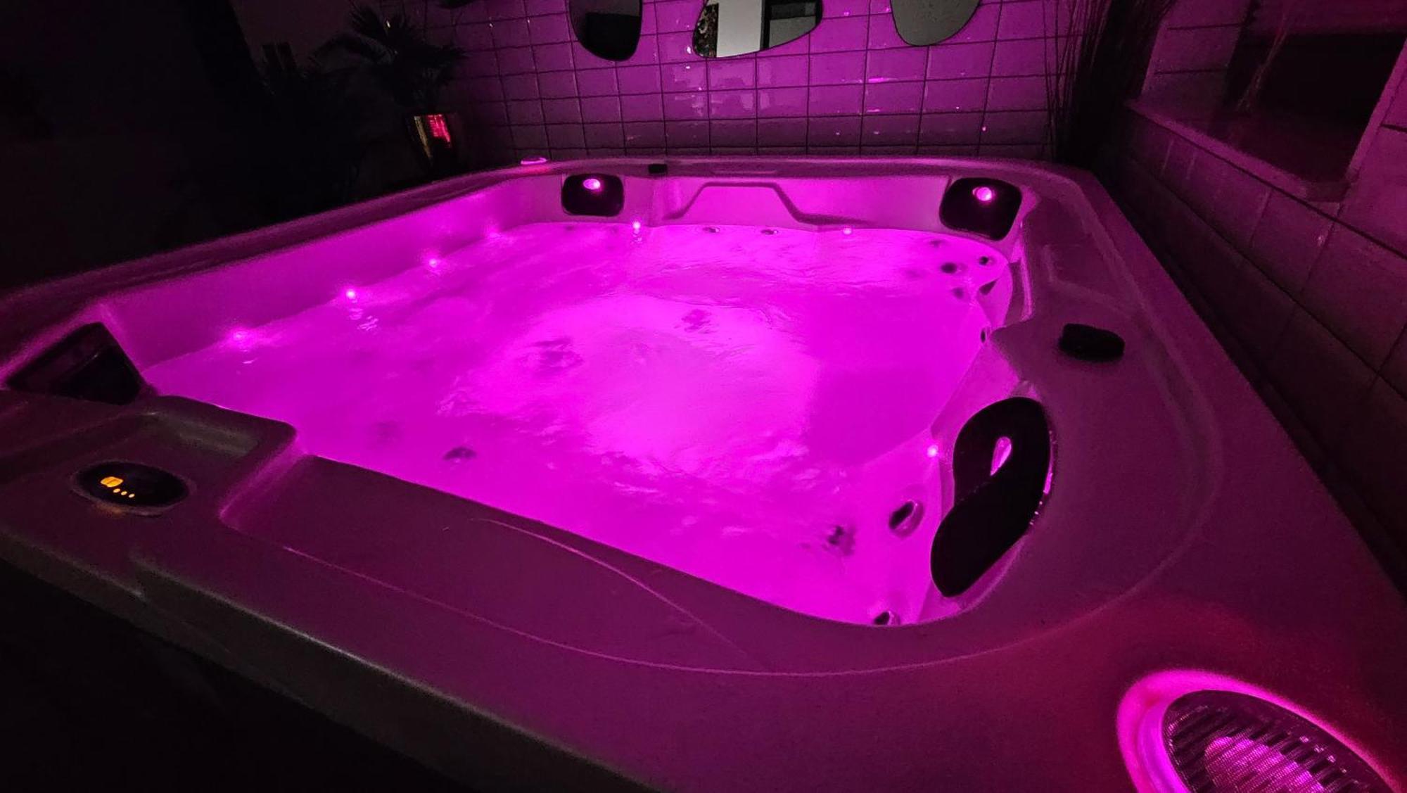 Ferienhaus Komfortowy Dom Z Jacuzzi Blisko Trojmiasta *