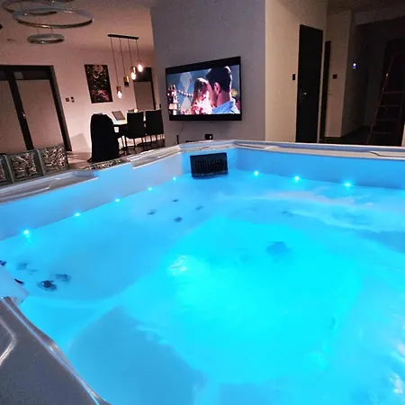 Komfortowy Dom Z Jacuzzi Blisko Trojmiasta Banino Exterior foto