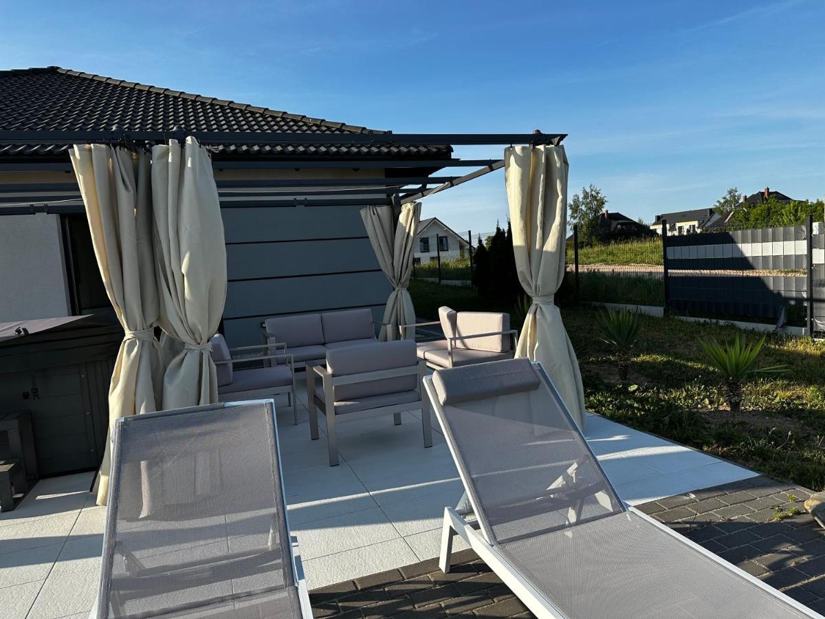 Dom wakacyjny Komfortowy Dom Z Jacuzzi Blisko Trojmiasta Banino